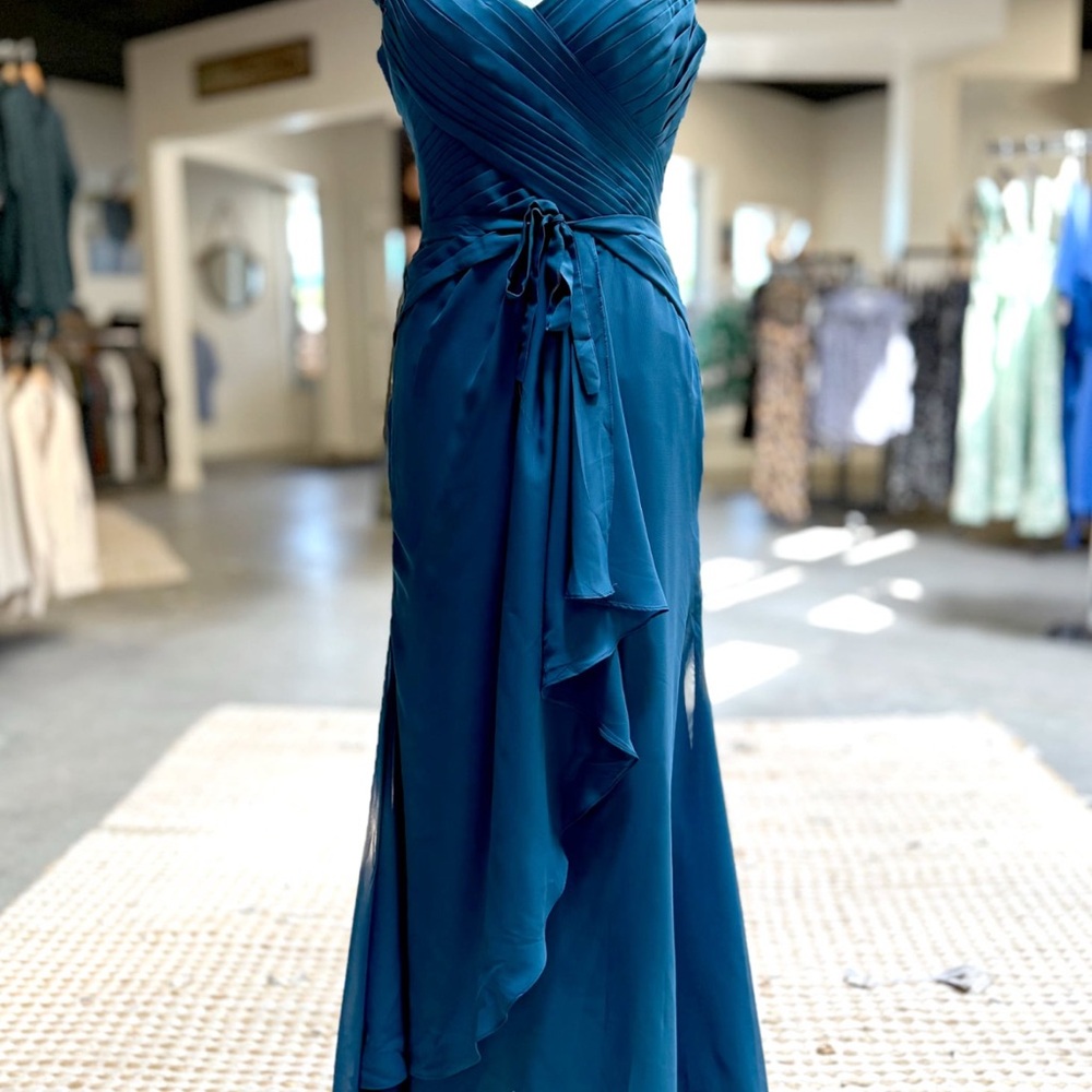 Chic Teal Maxi Dress